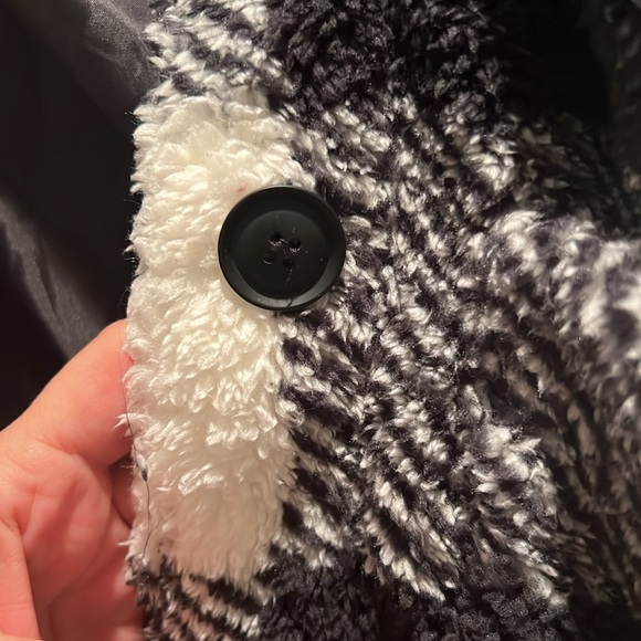 NWT Faux Fleece Jacket - Picture 6 of 8